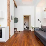 Apartment Location, Beautiful And Quiet Old Town Apt. Tallinn