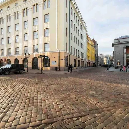 شقة Location, Beautiful And Quiet Old Town Apt. *