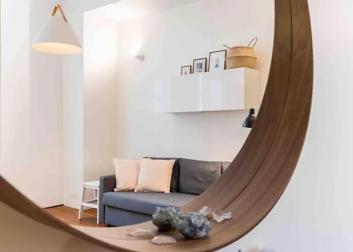 Location, Beautiful And Quiet Old Town Apt. تالين